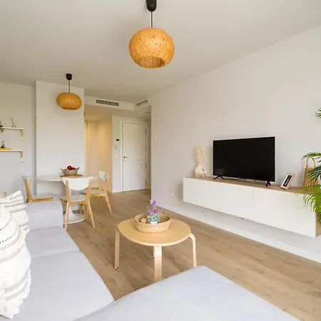 Sofia Navarro Bello, 1 - P2 3e Apartment *